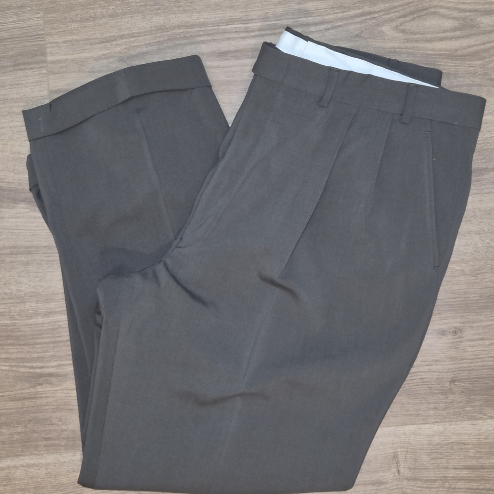 Oscar de la Renta Men's Dark Gray Pleated Dress Pants